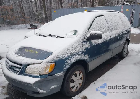 2002 Toyota Sienna Le z USA, uszkodzony, nr VIN 4T3ZF13C92U504983